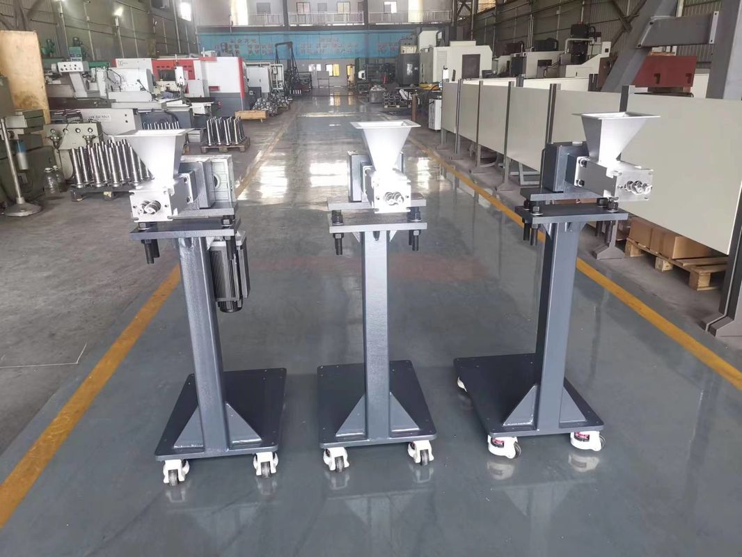 Μίνι πλαστική εξώθηση 58mm Twin Screw Element Screw Side Feeder Barrel Shaft για το Z26