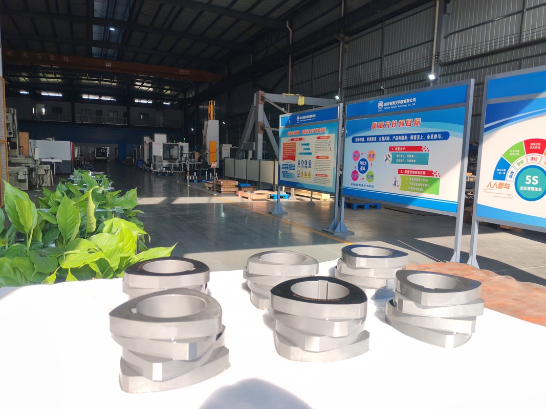 Στοιχεία κοχλία διπλού κοχλία SZK 250 με πιστοποίηση ISO 9001 και προσαρμοσμένες επιλογές