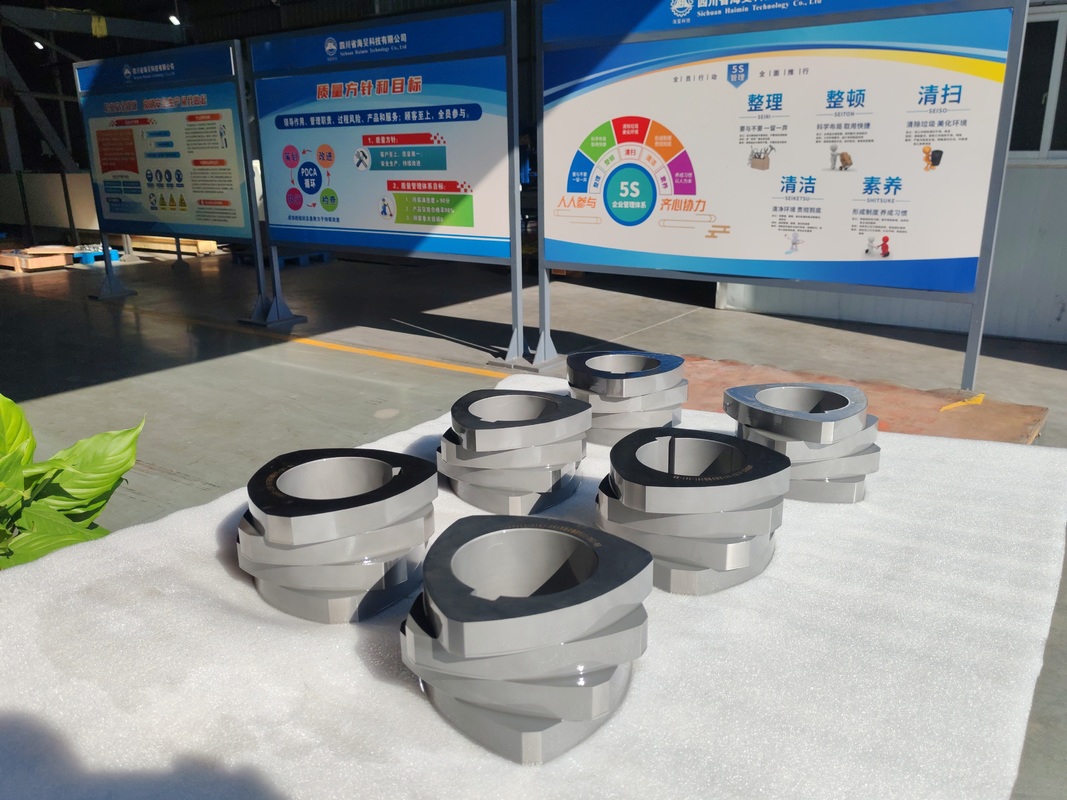 Στοιχεία κοχλία διπλού κοχλία SZK 250 με πιστοποίηση ISO 9001 και προσαρμοσμένες επιλογές